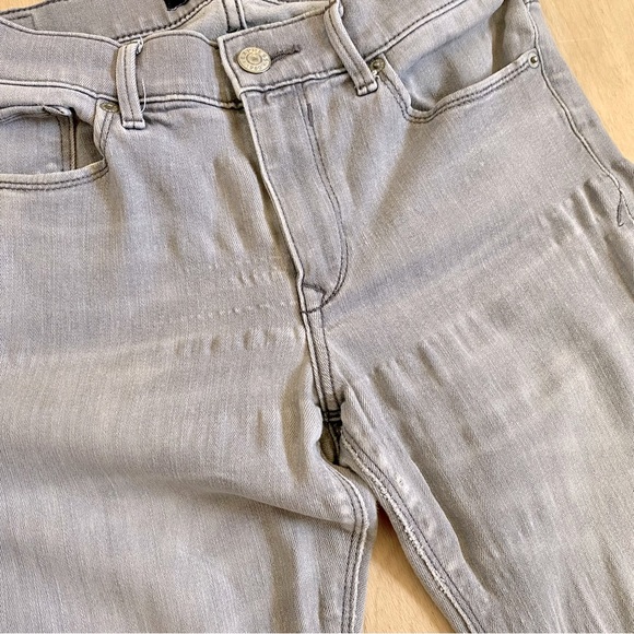 EXPRESS Mid Rise Skinny Jeans - Picture 6 of 15